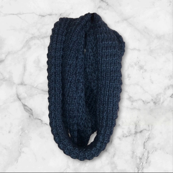 3 for $15 Infinity Scarf - Picture 2 of 2